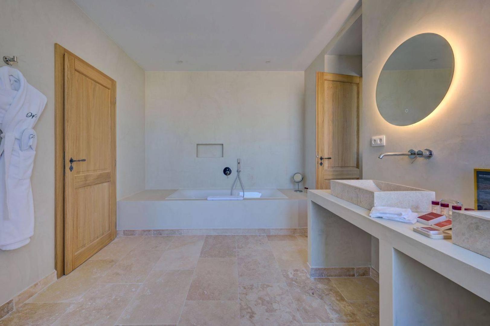 Domaine De Privadiere & Spa Uzès Esterno foto